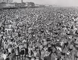 Songs 1940 crowds
